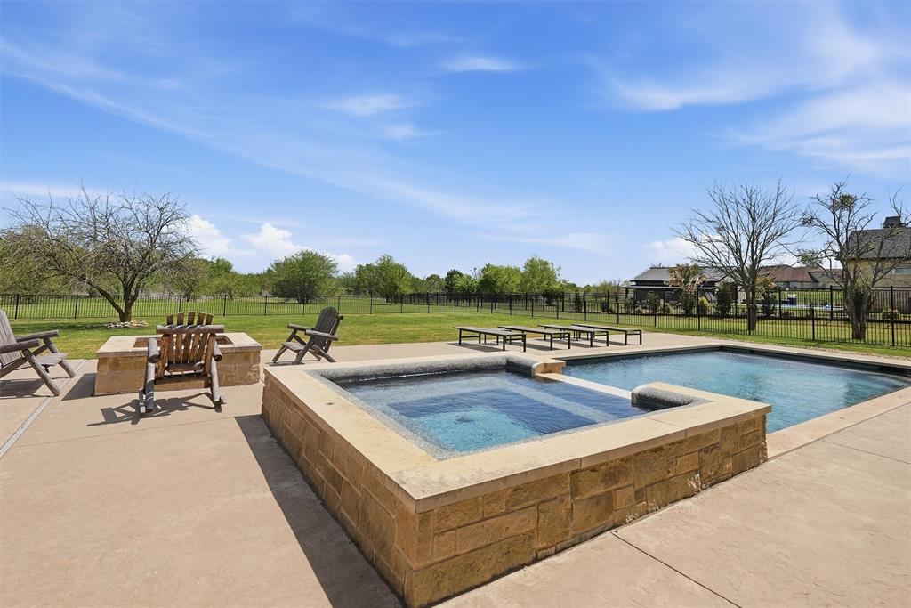 6401 Starlight Ranch Road Godley, TX 76044 - Photo 35 of 39