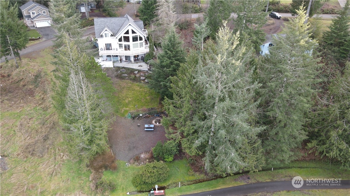 281 East Rd Of Tralee Shelton, WA 98584 - Photo 17 of 32