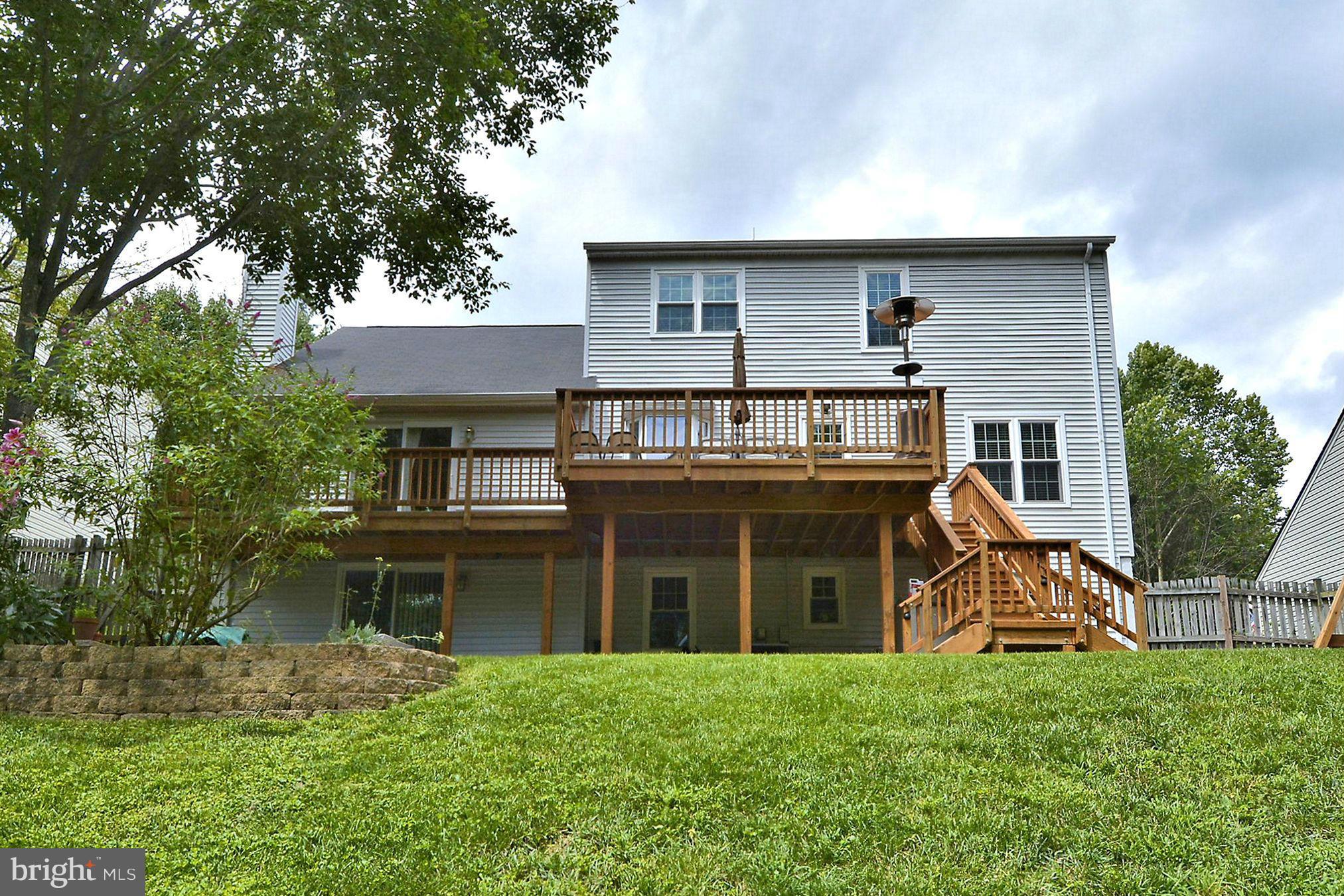 8537 Innisfree Drive Springfield, VA 22153 - Photo 30 of 30 Exterior (Rear)
