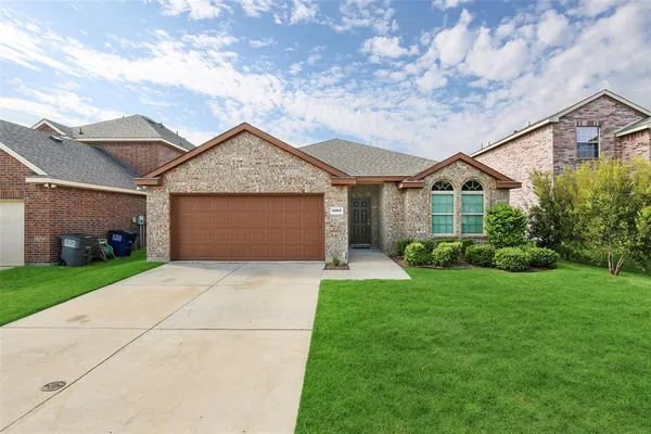 $1,850 | 1703 Twin Hills Way, Princeton, TX 75407