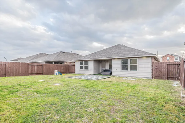 $2,550 | 5110 Hedgerose Lane, Katy, TX 77449