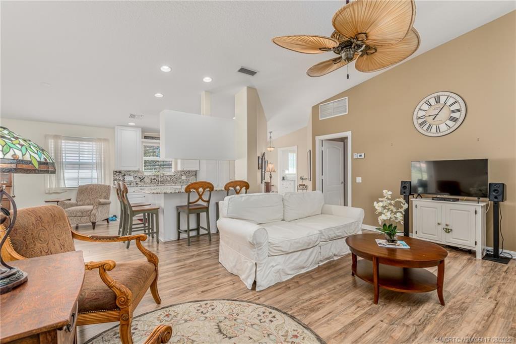1075 Southwest Balmoral Trace Stuart, FL 34997 - Photo 4 of 15 Gallery Image 4