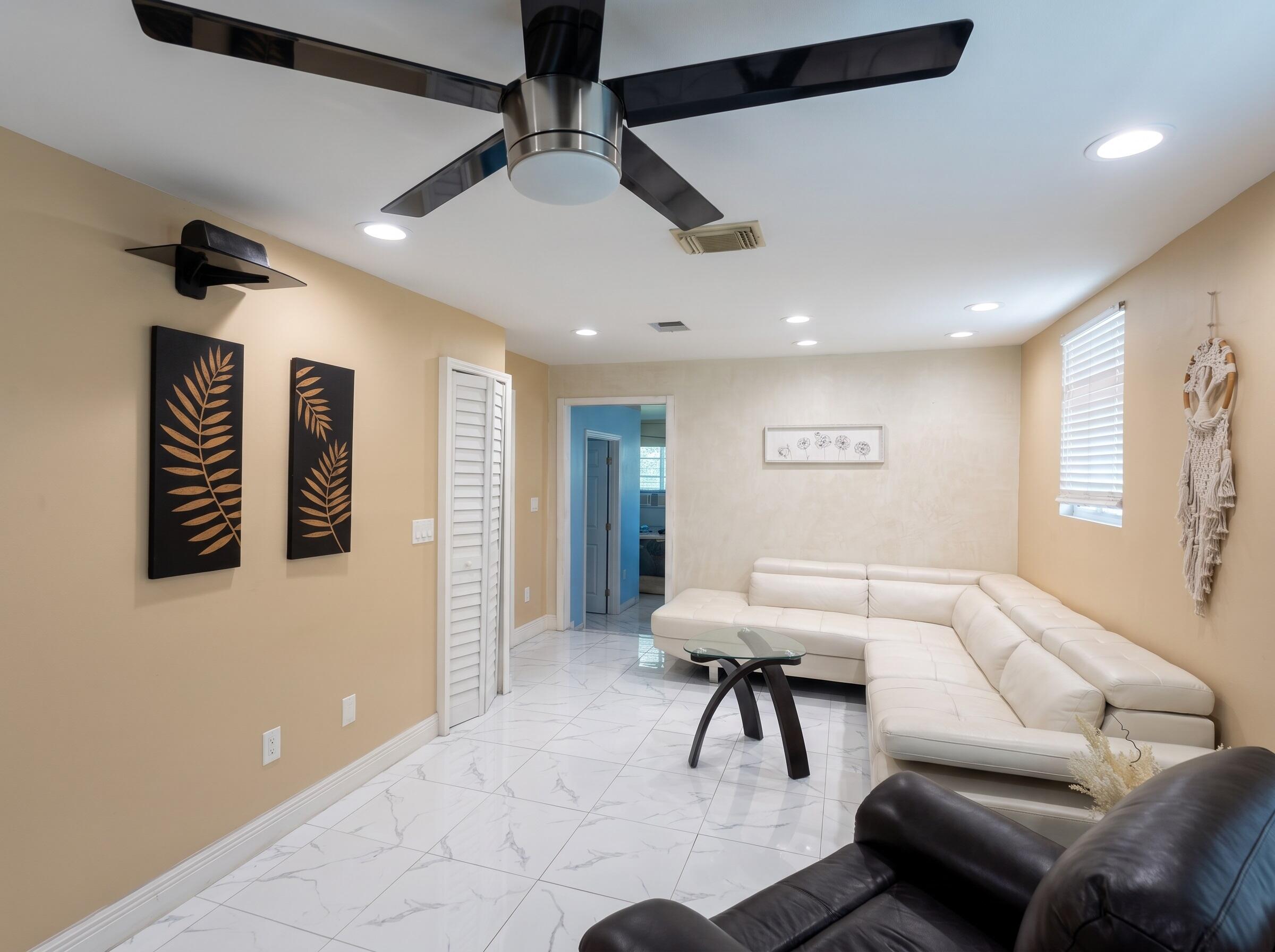 3718 Coconut Road, Unit A Palm Springs, FL 33461 - Photo 5 of 19 Living Room 1