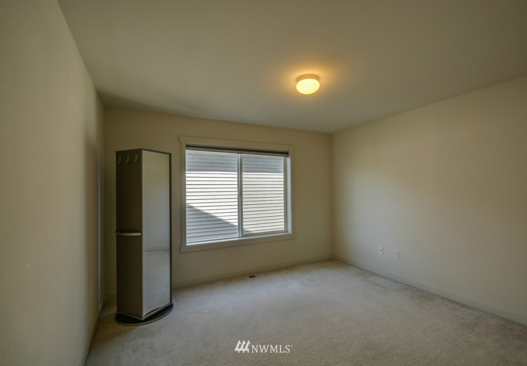 3912 154th Place Southeast Bothell, WA 98012 - Photo 17 of 23 Gallery Image 17