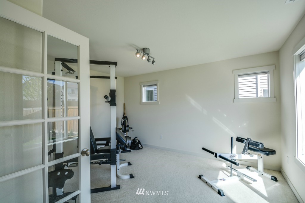 3912 154th Place Southeast Bothell, WA 98012 - Photo 18 of 23 Gallery Image 18