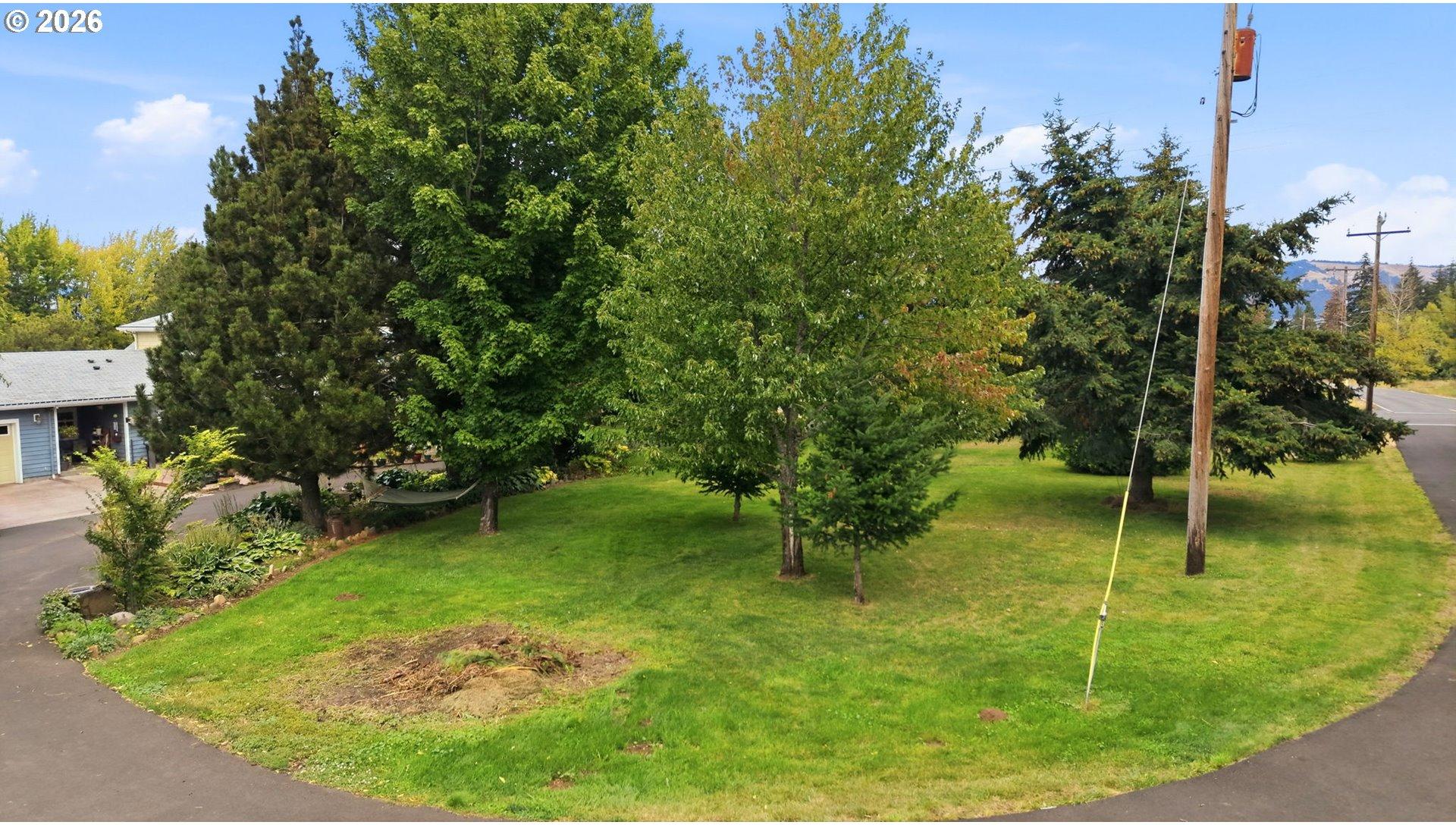 1736 Markham Road Hood River, OR 97031 - Photo 10 of 47 Gallery Image 10