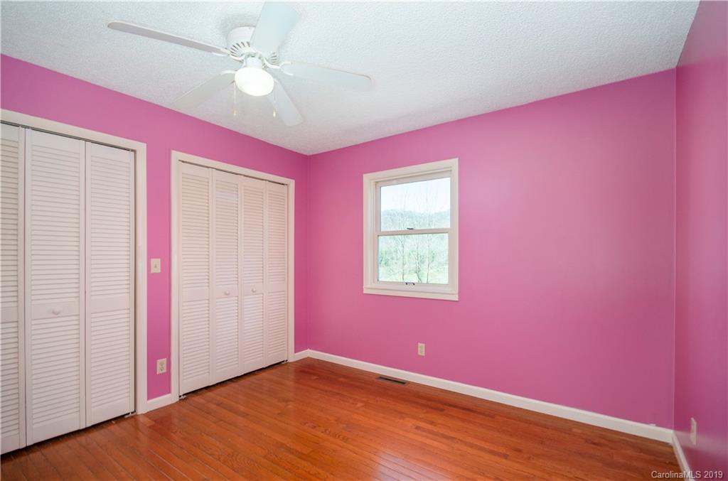 161 Round Rock Road Clyde, NC 28721 - Photo 12 of 25