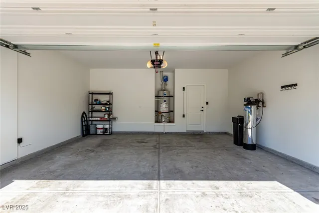 $2,495 | 5344 Bocopa Street, Las Vegas, NV 89148