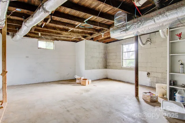 $279,990 | 403 Spruce Street Southwest, Lenoir, NC 28645