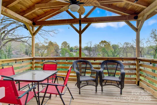 $279,990 | 403 Spruce Street Southwest, Lenoir, NC 28645