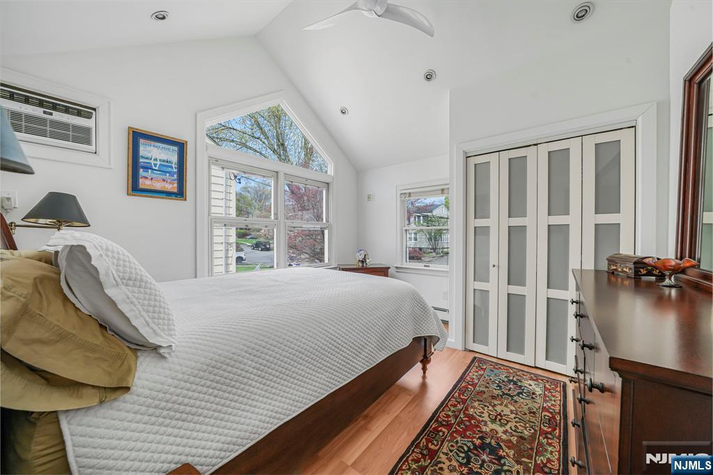 125 Rutgers Place Nutley, NJ 07110 - Photo 18 of 31