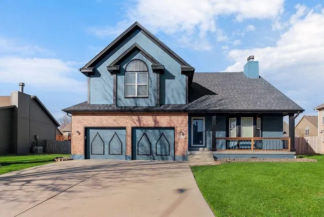 $420,000 | 1220 Southeast 12 Terrace, Lee's Summit, MO 64081