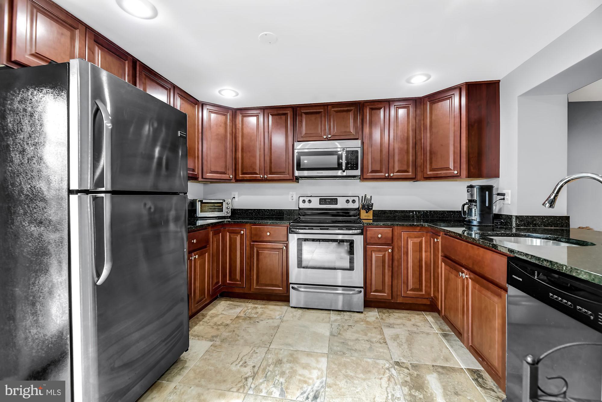 7 Greenleaf Road Baltimore, MD 21234 - Photo 9 of 28 Gallery Image 9
