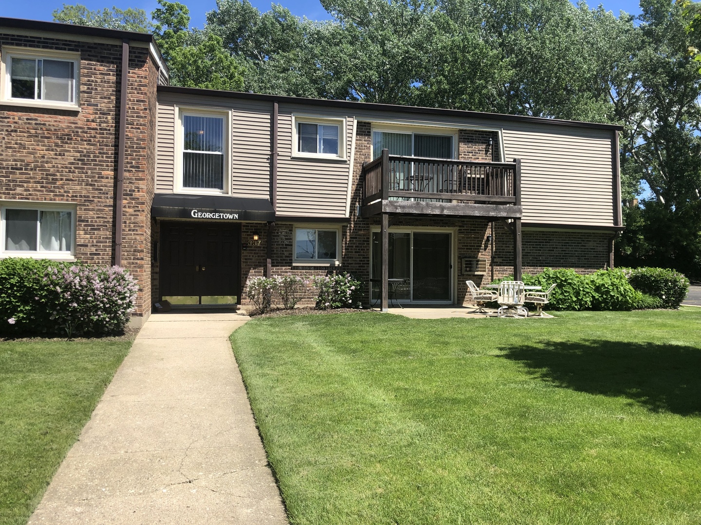 337 North Carter Street, Unit 104 Palatine, IL 60067 - Photo 1 of 7