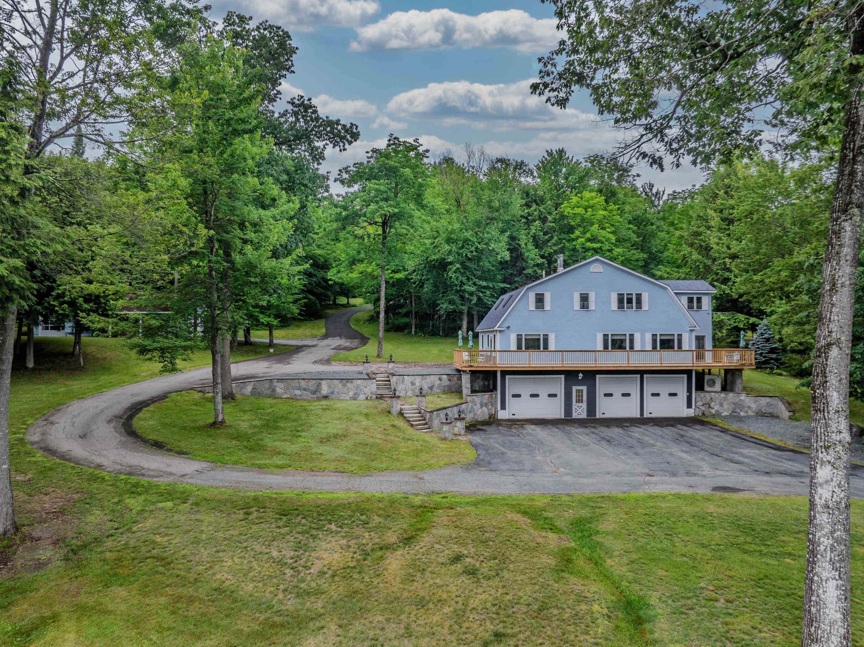 1952 Monroe Road Littleton, NH 03561 - Photo 3 of 57