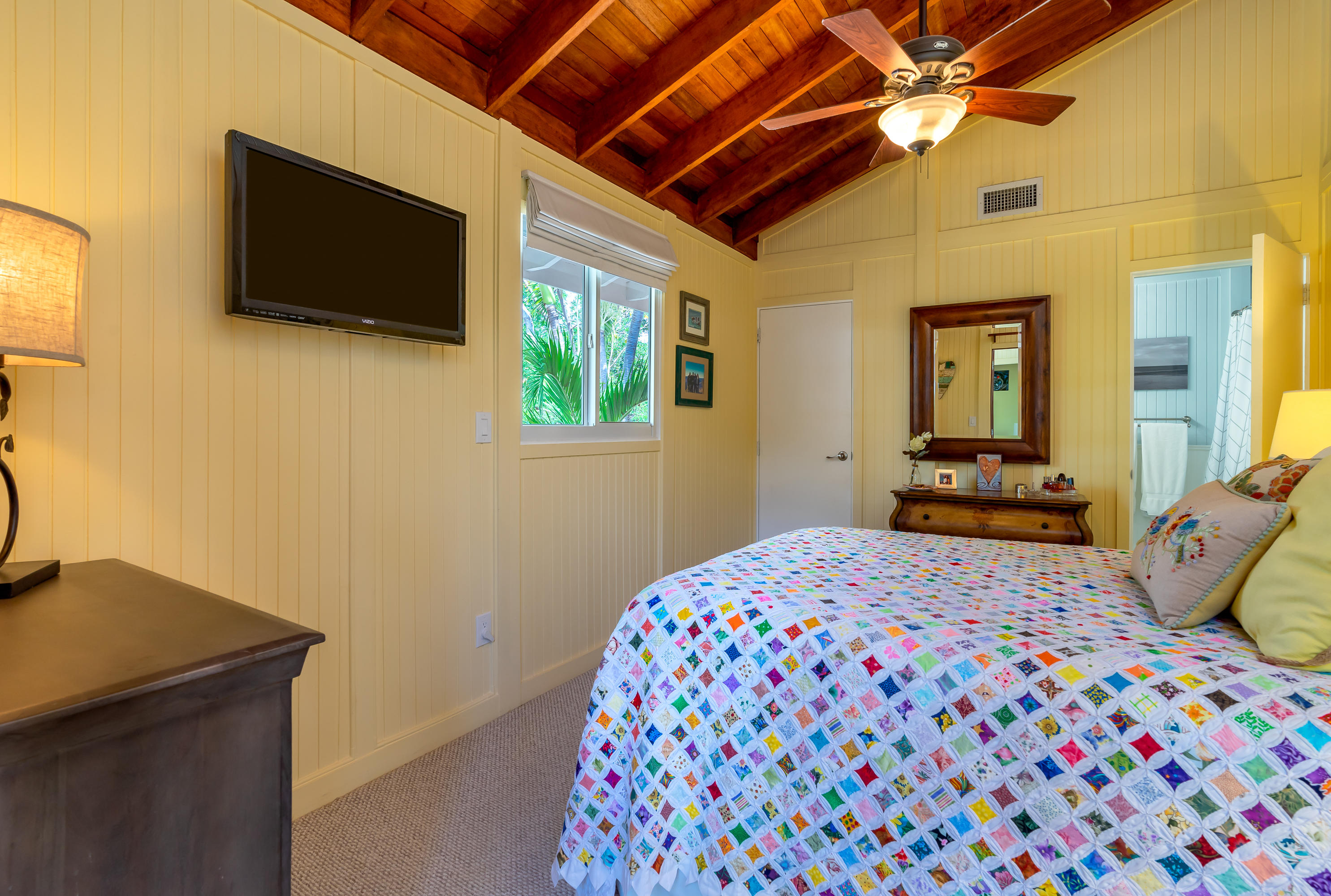 280 Key Honey Road Tavernier, FL 33070 - Photo 15 of 41 Mahogany Beamed Ceilings
