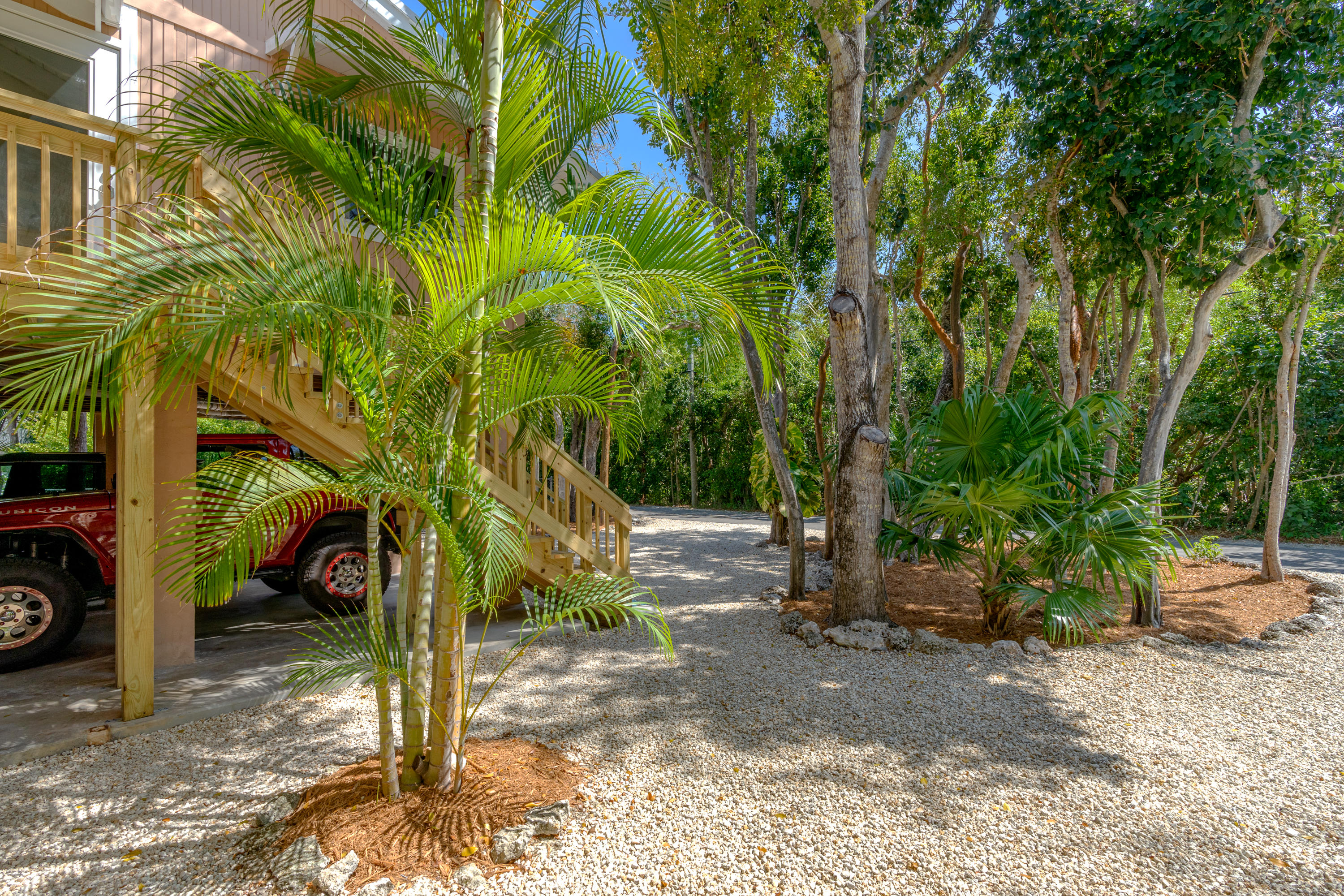 280 Key Honey Road Tavernier, FL 33070 - Photo 26 of 41 Easy Maintenance