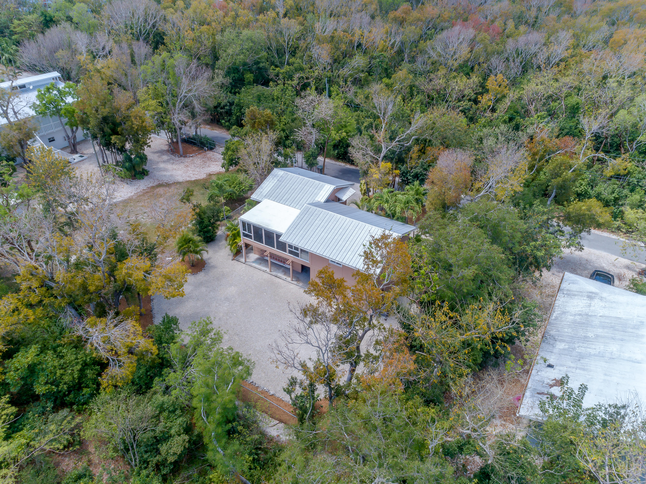 280 Key Honey Road Tavernier, FL 33070 - Photo 28 of 41 Private One Lane Road