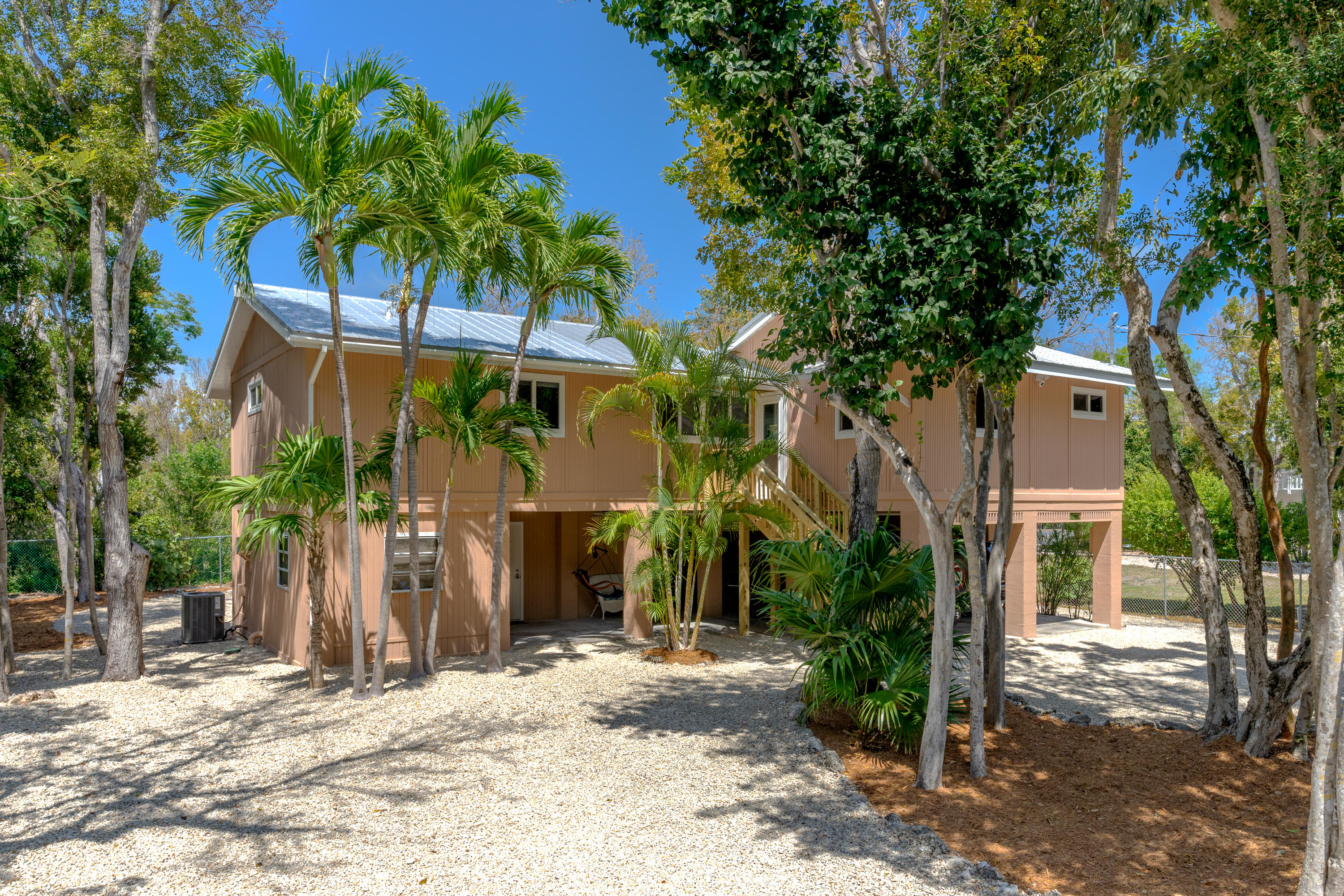 280 Key Honey Road Tavernier, FL 33070 - Photo 31 of 41 Palms and Hardwood Trees