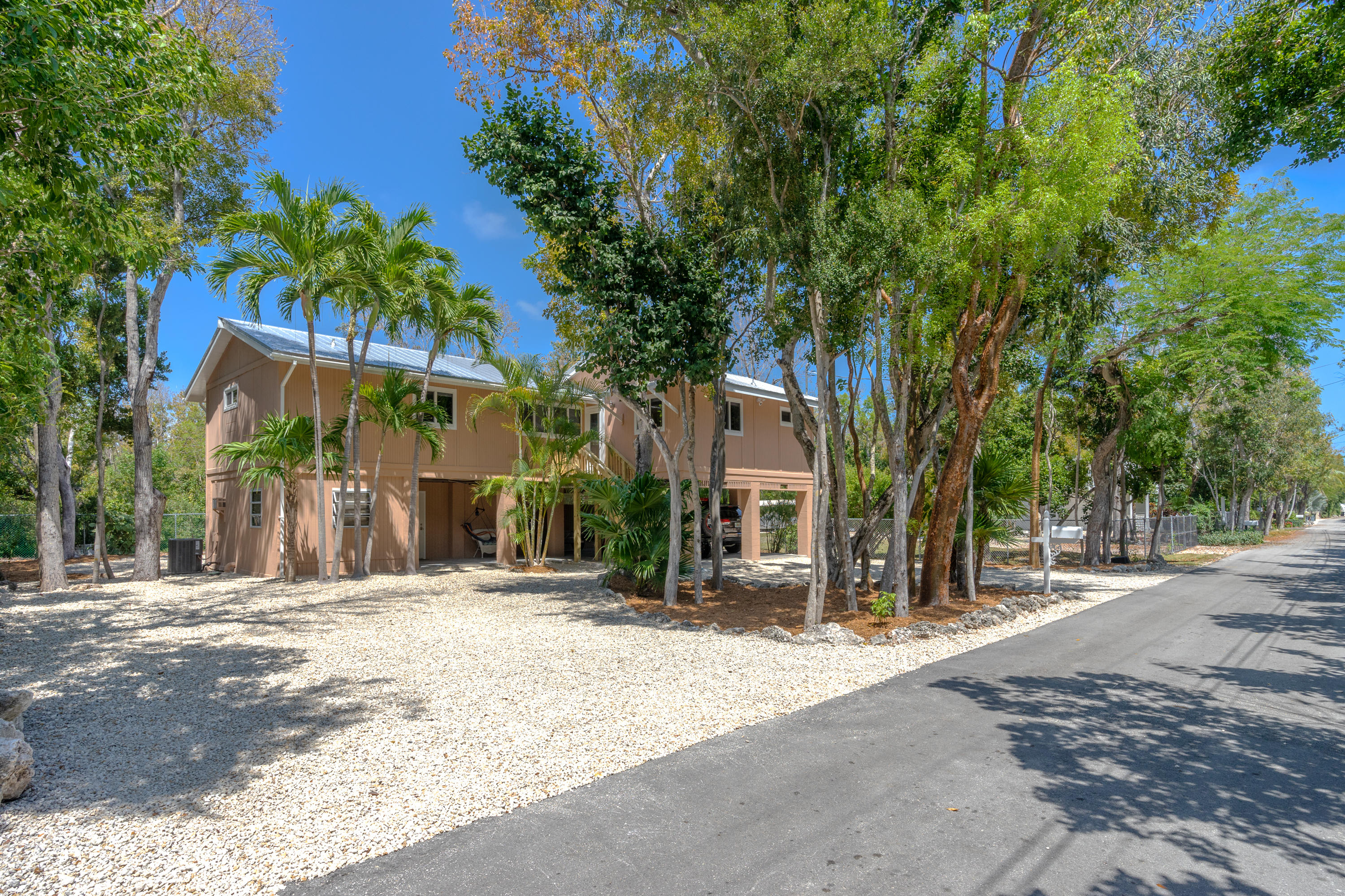 280 Key Honey Road Tavernier, FL 33070 - Photo 32 of 41 Private Road