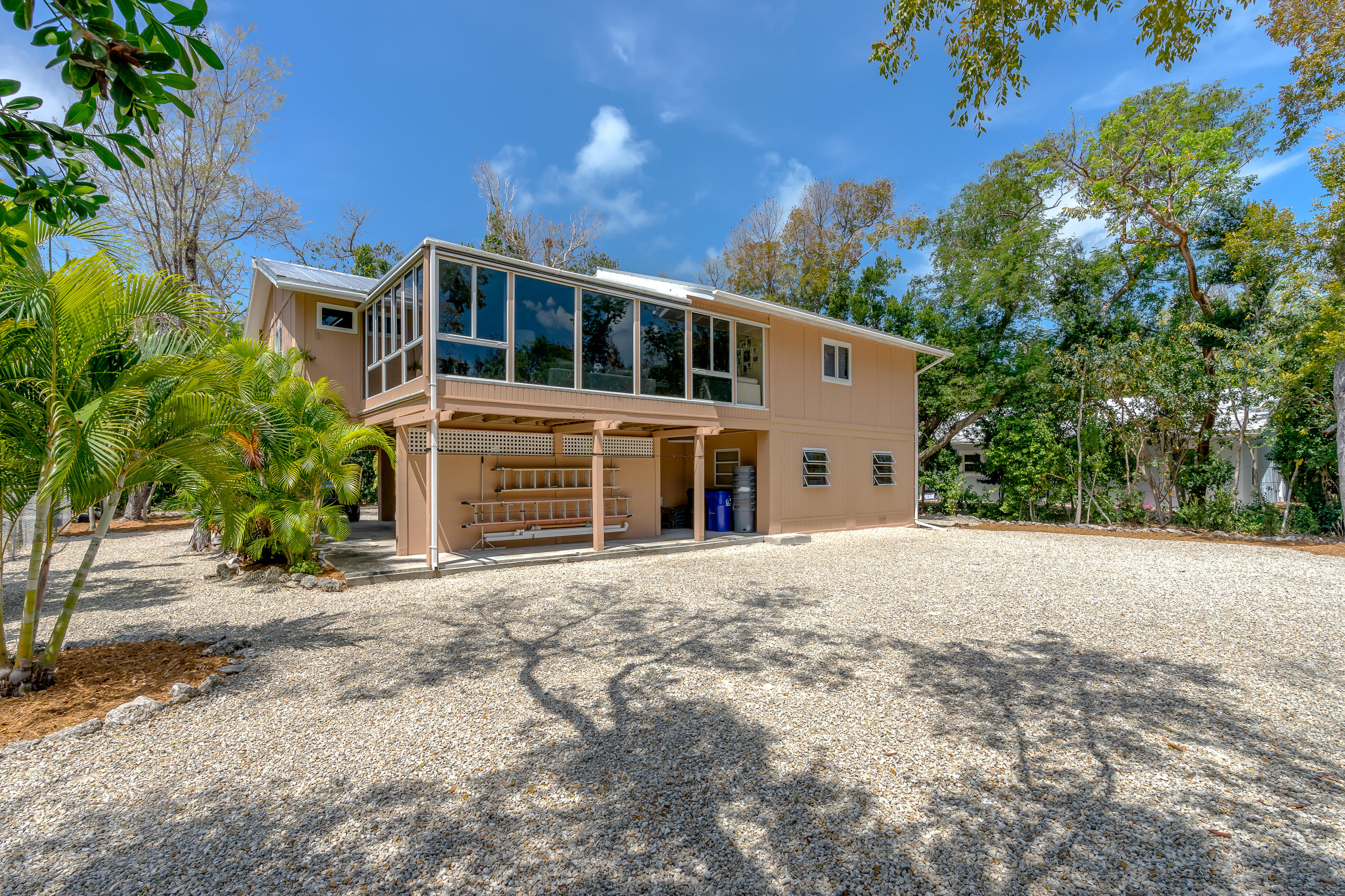 280 Key Honey Road Tavernier, FL 33070 - Photo 35 of 41 Plenty of Room for a Pool