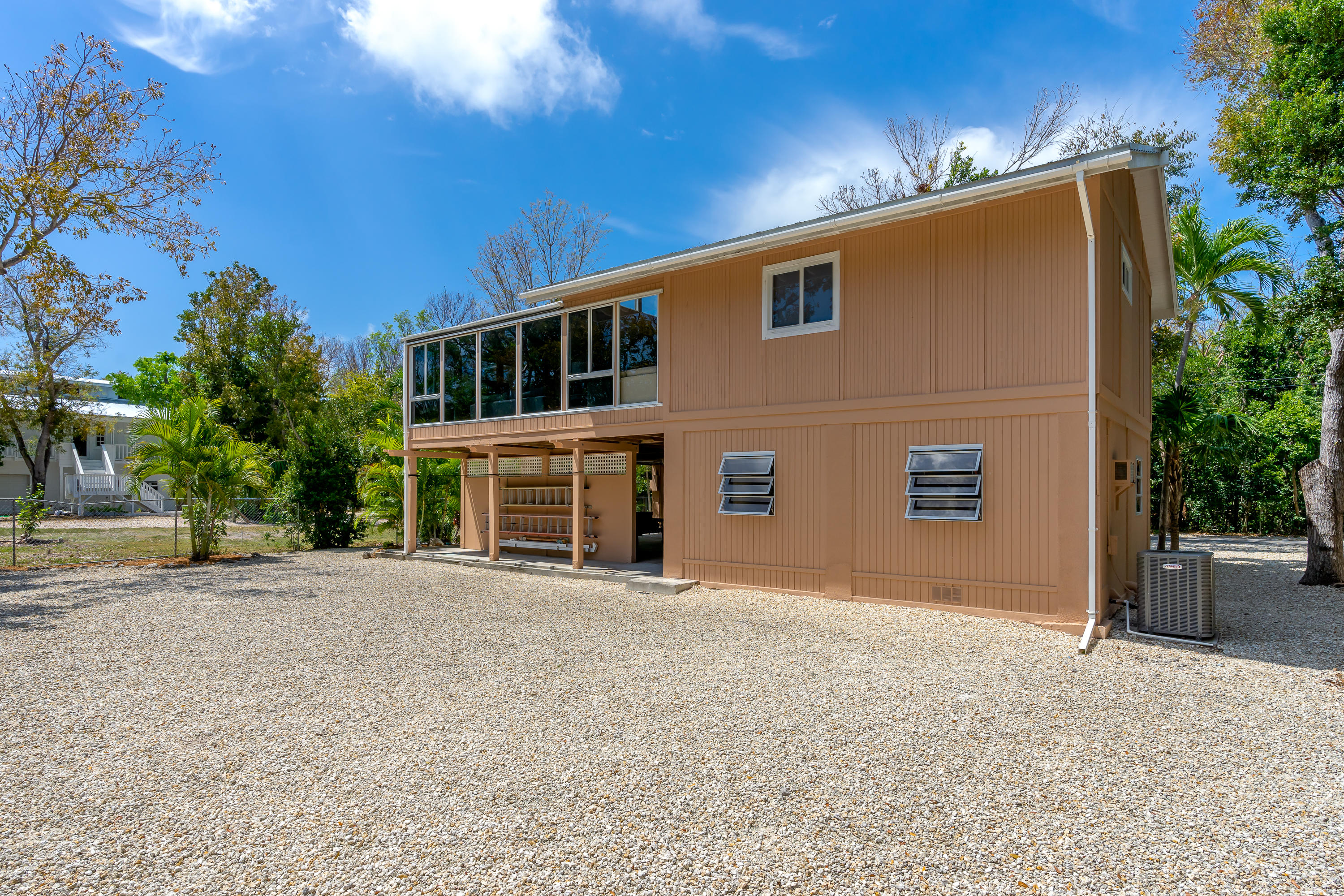 280 Key Honey Road Tavernier, FL 33070 - Photo 37 of 41 Easy Maintenance Yard