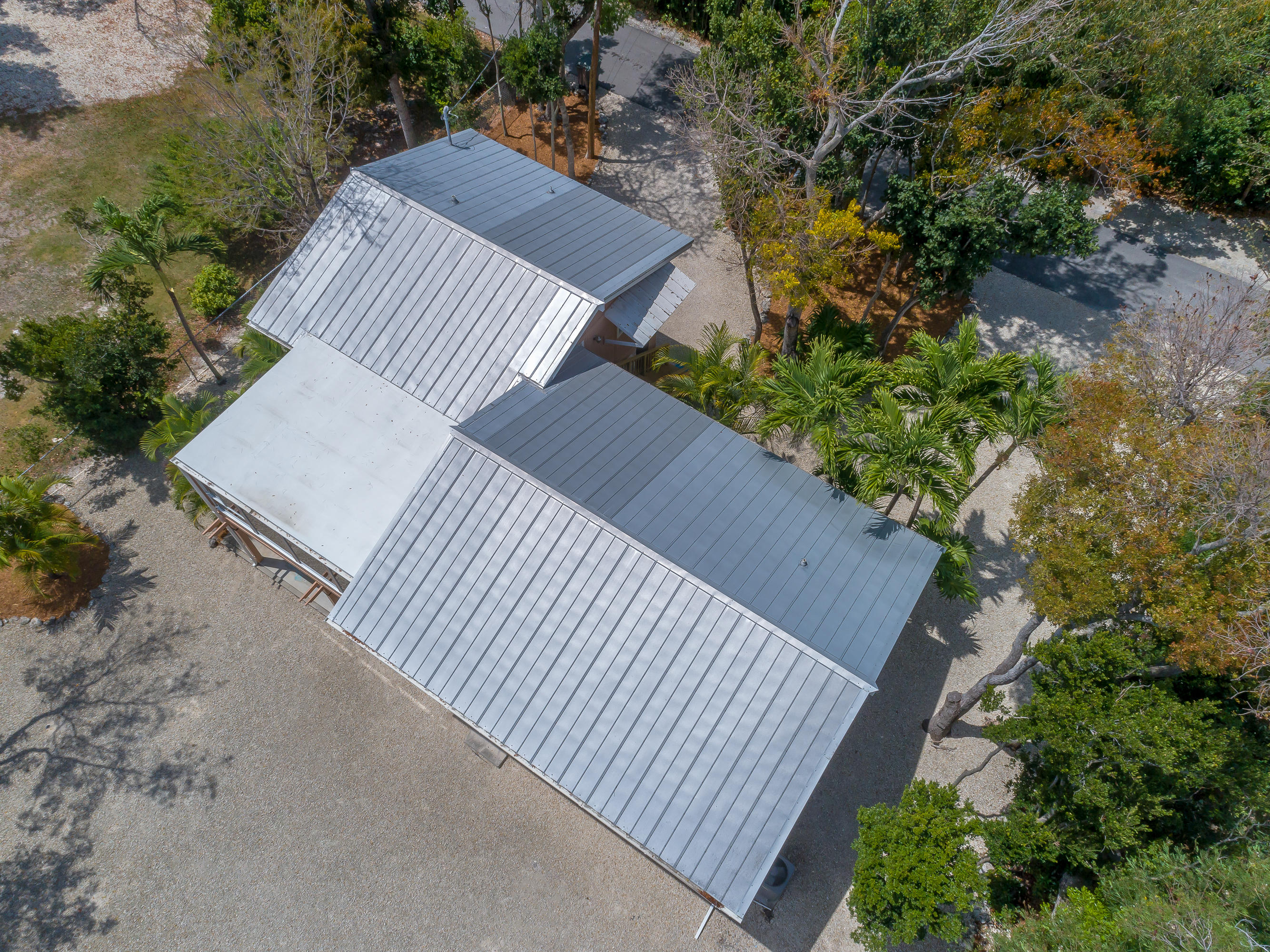 280 Key Honey Road Tavernier, FL 33070 - Photo 38 of 41 New Metal Roof in 2008