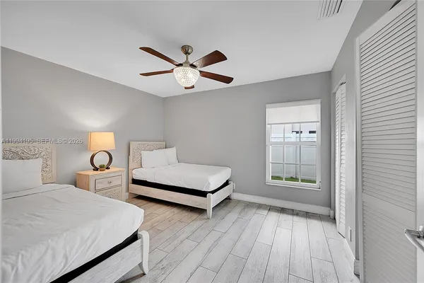 $6,000 | 9841 Southwest 1st Street, Unit 9841, Plantation, FL 33324