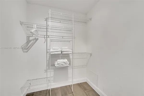 $6,000 | 9841 Southwest 1st Street, Unit 9841, Plantation, FL 33324