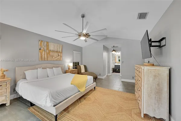 $6,000 | 9841 Southwest 1st Street, Unit 9841, Plantation, FL 33324