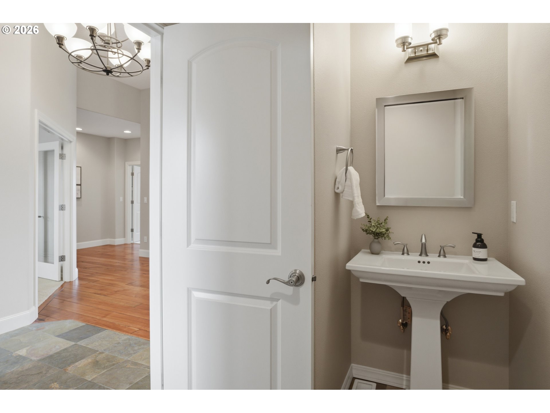 19810 Northwest 61st Avenue Ridgefield, WA 98642 - Photo 6 of 48 Bathroom