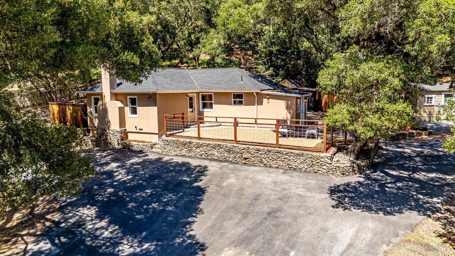 9342 Chalk Hill Road Healdsburg, CA 95448 - Photo 1 of 66