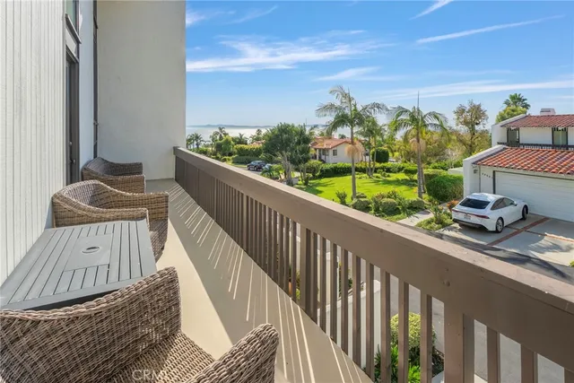 $1,800,000 | 32548 Coastsite Drive, Rancho Palos Verdes, CA 90275