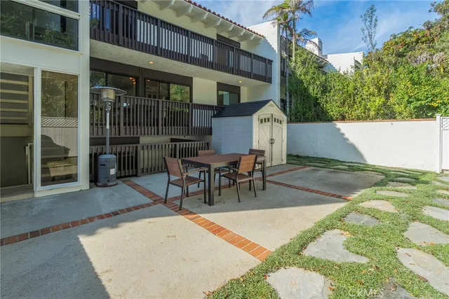 $1,800,000 | 32548 Coastsite Drive, Rancho Palos Verdes, CA 90275