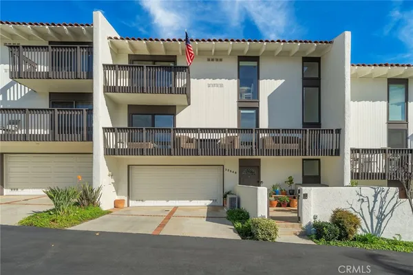 $1,800,000 | 32548 Coastsite Drive, Rancho Palos Verdes, CA 90275