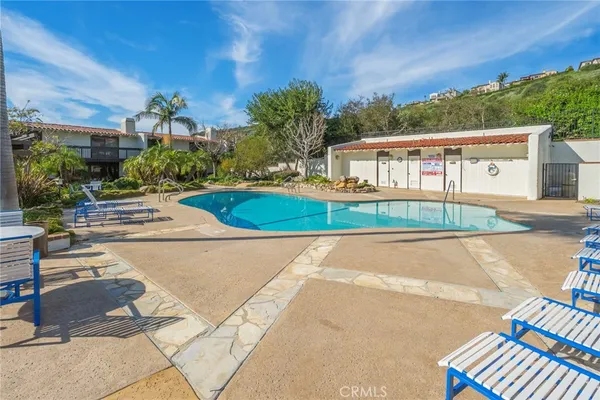 $1,800,000 | 32548 Coastsite Drive, Rancho Palos Verdes, CA 90275
