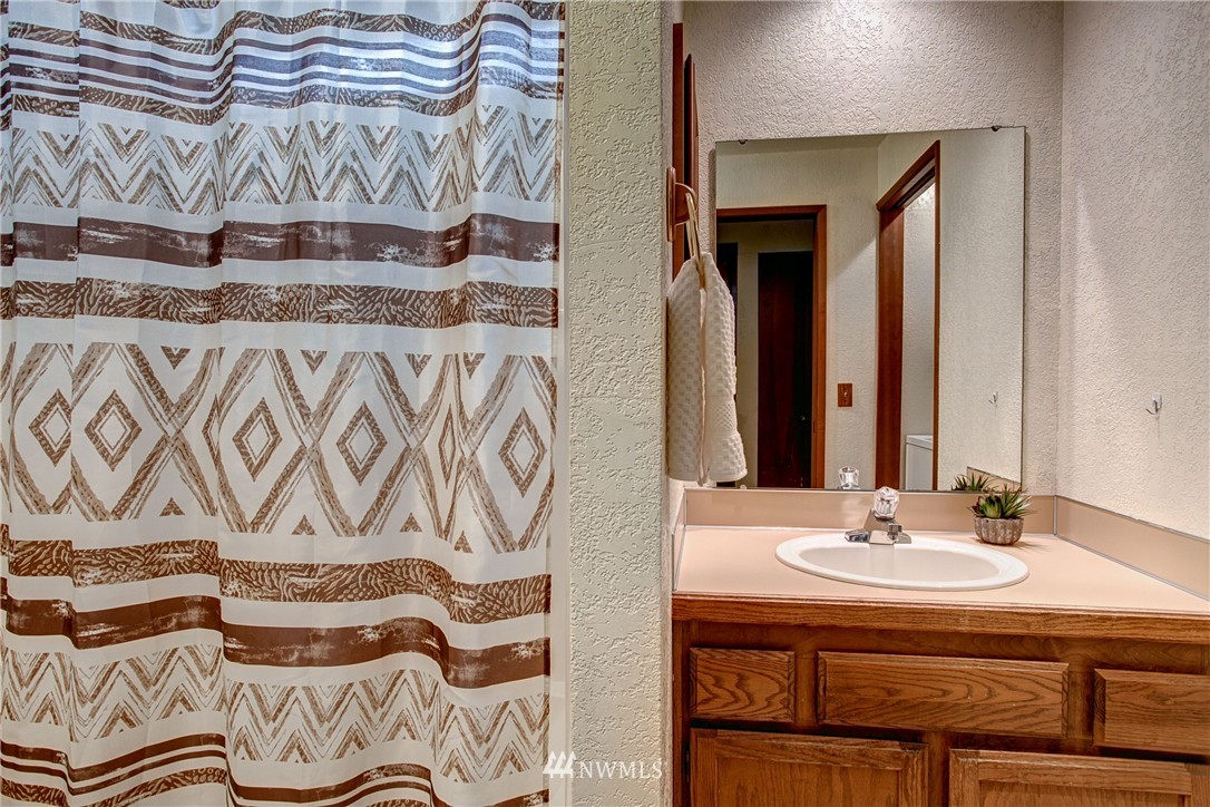7581 Old Redmond Road, Unit 11 Redmond, WA 98052 - Photo 14 of 16 Gallery Image 14
