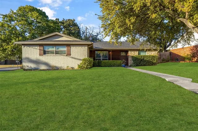 $268,000 | 7101 Monterrey Drive, Fort Worth, TX 76112