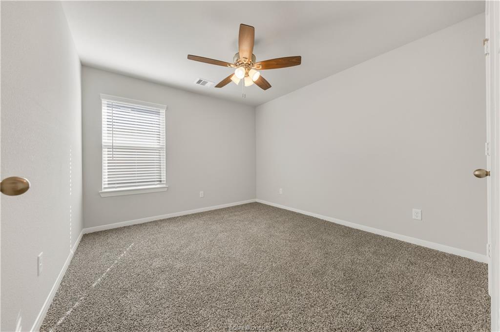5350 Samuel Run Bryan, TX 77807 - Photo 12 of 14