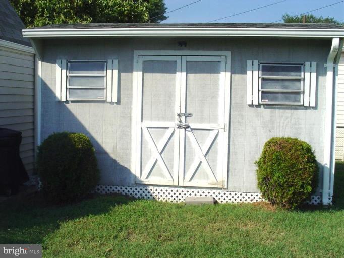 18 Chandelle Road Middle River, MD 21220 - Photo 9 of 24 Shed