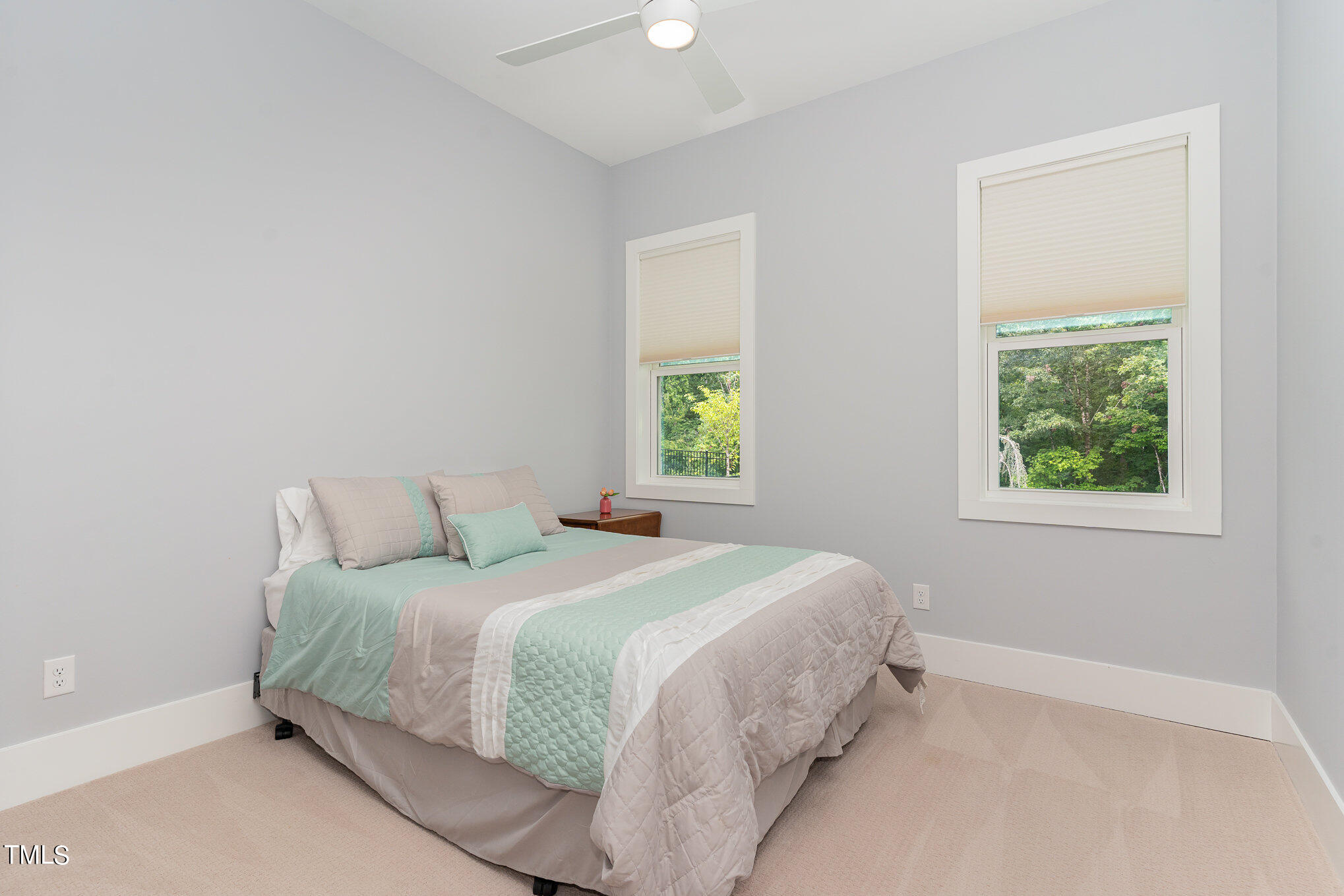 183 Post Oak Road Chapel Hill, NC 27516 - Photo 18 of 51 a bedroom with a bed and a window