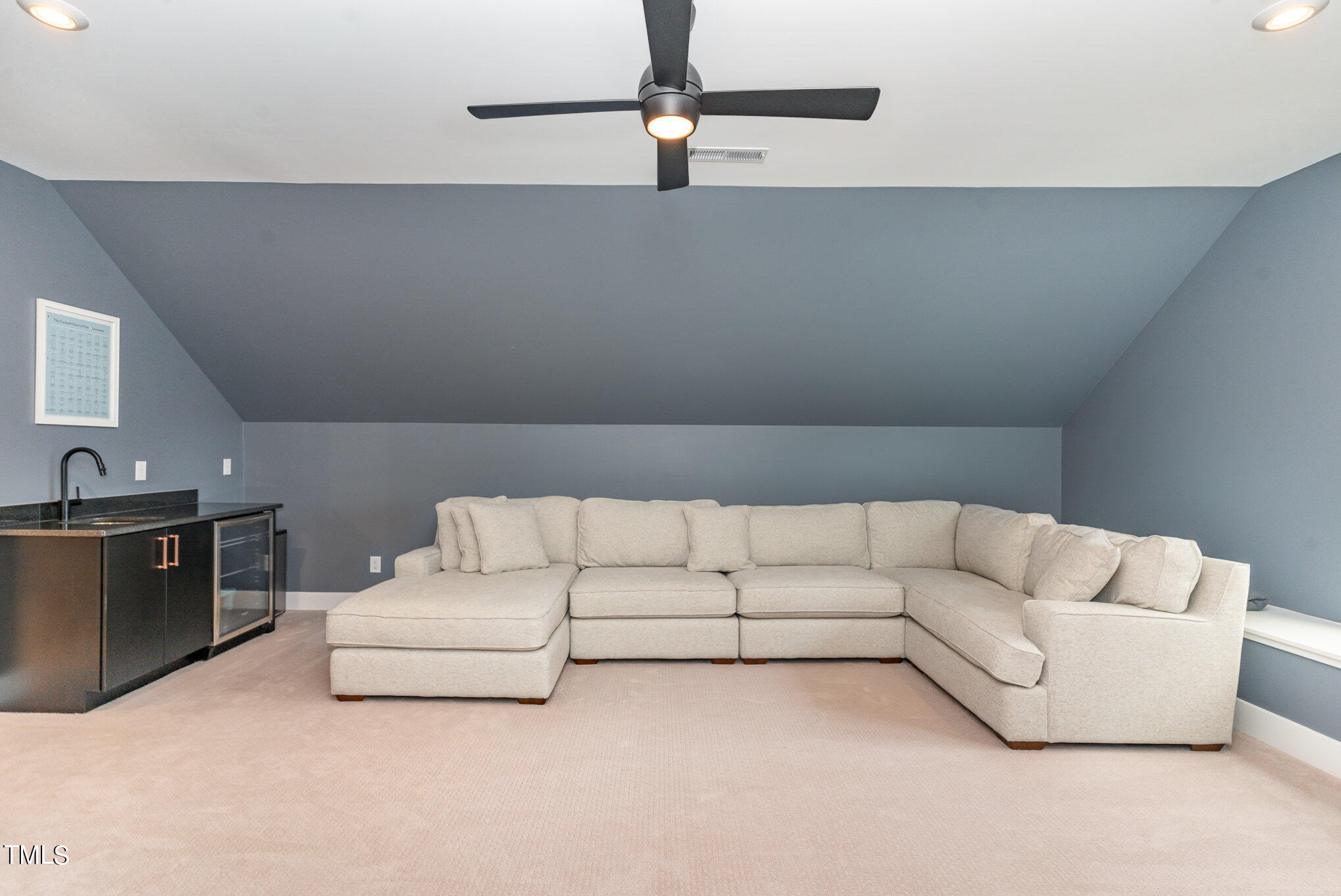 183 Post Oak Road Chapel Hill, NC 27516 - Photo 35 of 51 a living room with furniture and ceiling fan