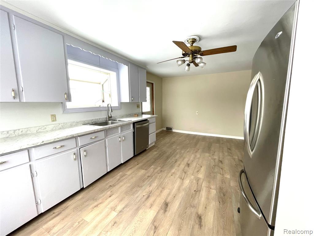 25430 22 Mile Road Chesterfield, MI 48051 - Photo 3 of 28