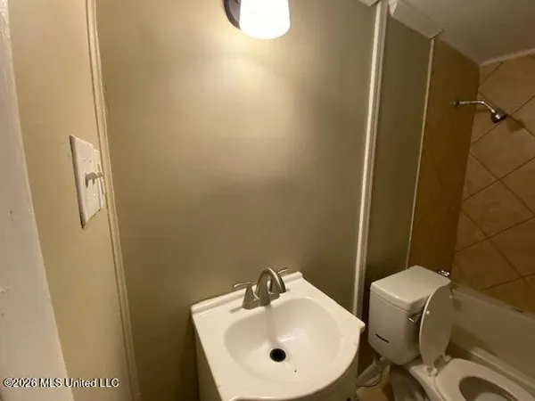 $775 | 3407 53rd Avenue, Unit 2, Gulfport, MS 39501