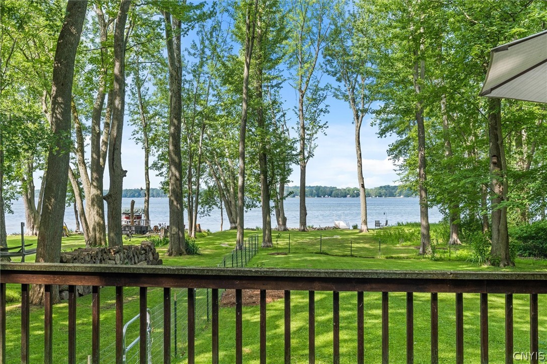 7255 Farnham Road Lysander, NY 13112 - Photo 4 of 50
