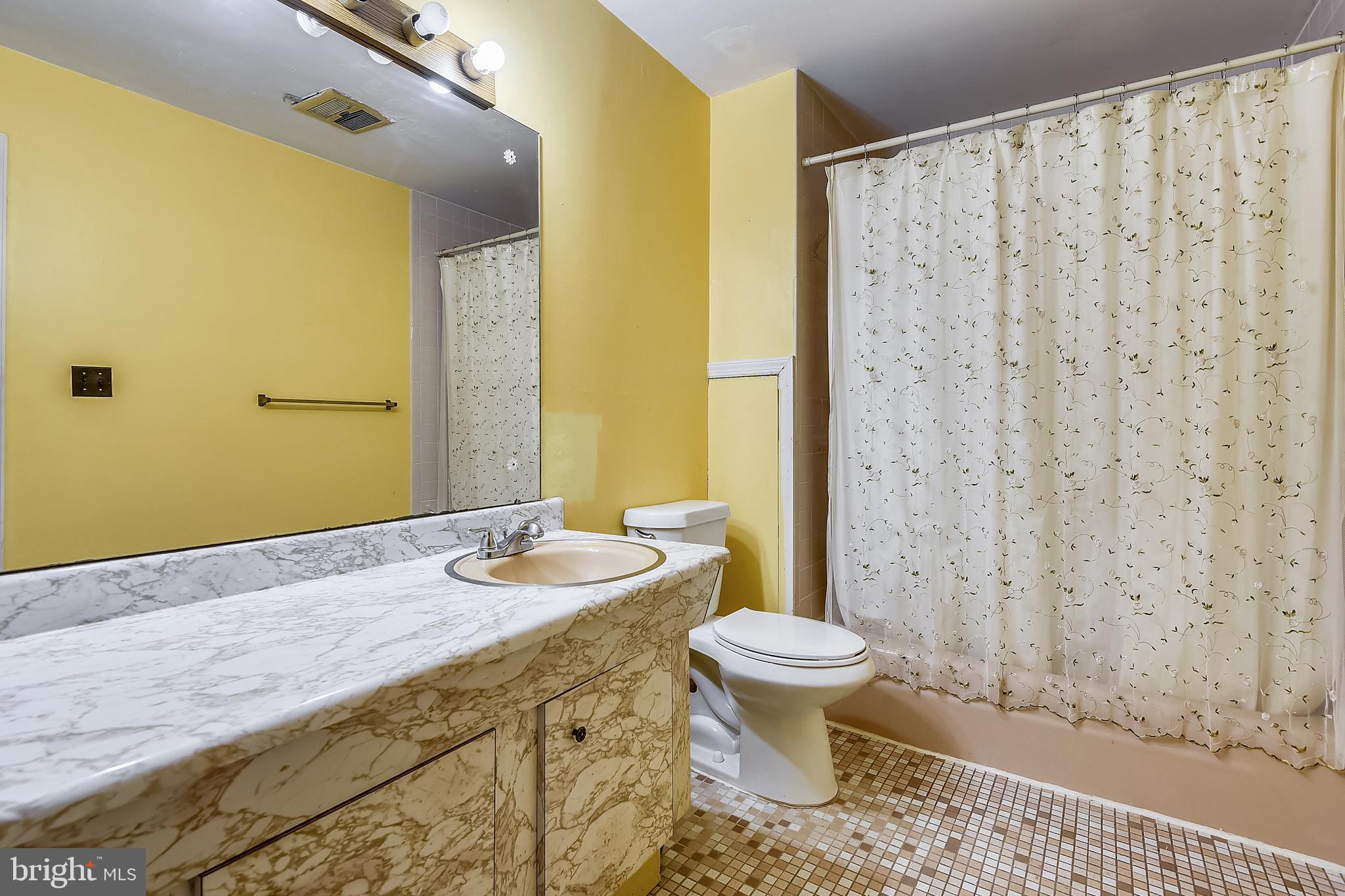 2925 Craiglawn Road Silver Spring, MD 20904 - Photo 56 of 77 Main bedroom ensuite - closet not pictured