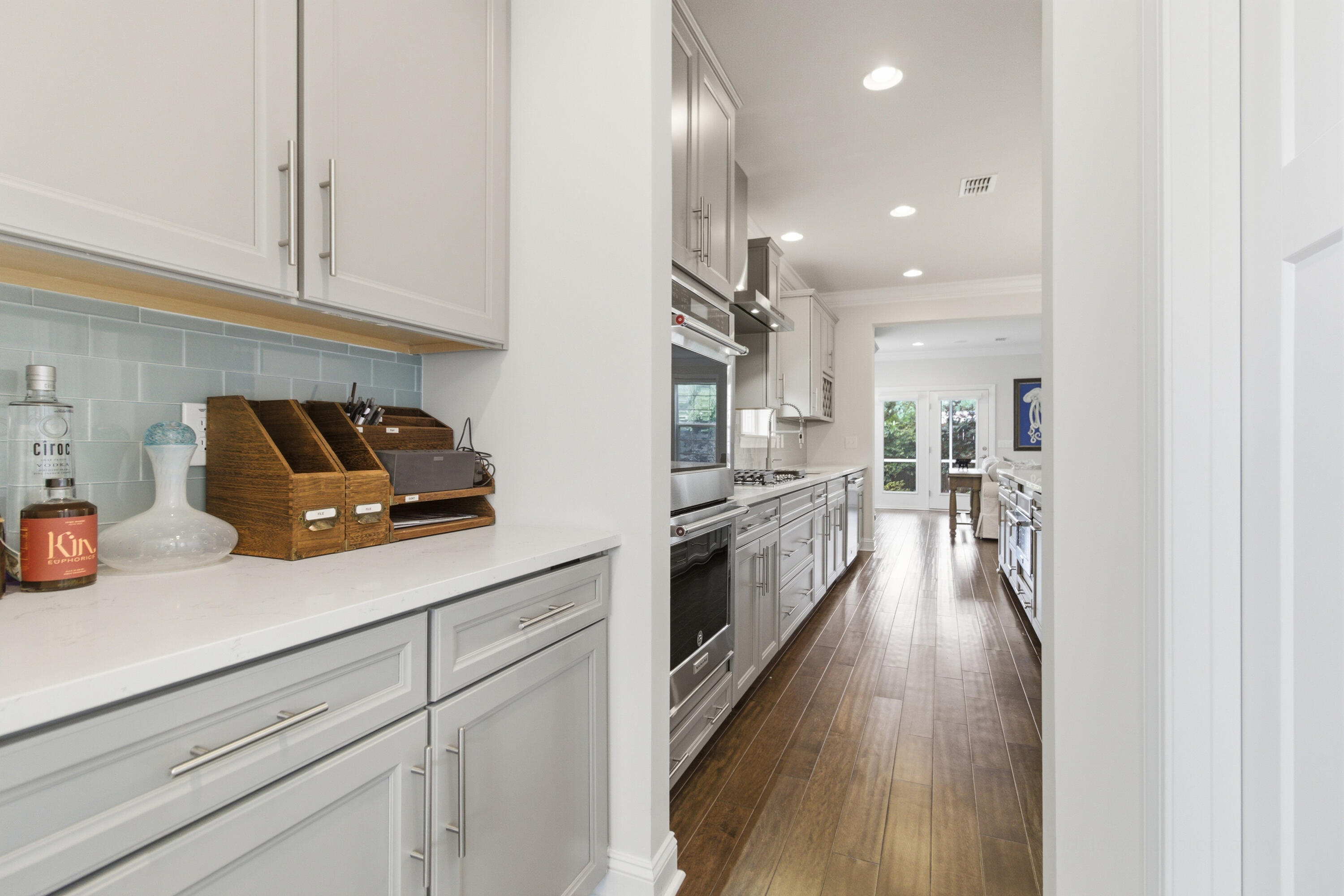 1221 Gannett Road Mount Pleasant, SC 29464 - Photo 12 of 53 1221 Gannett Road