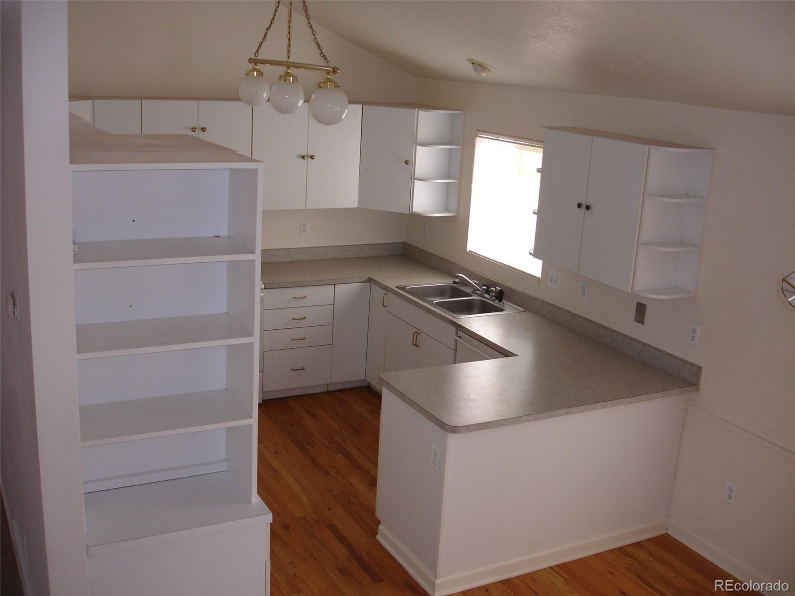 1727 South Decatur Street Denver, CO 80219 - Photo 4 of 9