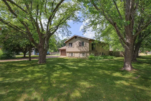 $325,000 | 1115 Norton Street, Hammond, WI 54015