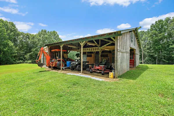 $727,999 | 1333 Roberts Road, Goodlettsville, TN 37072